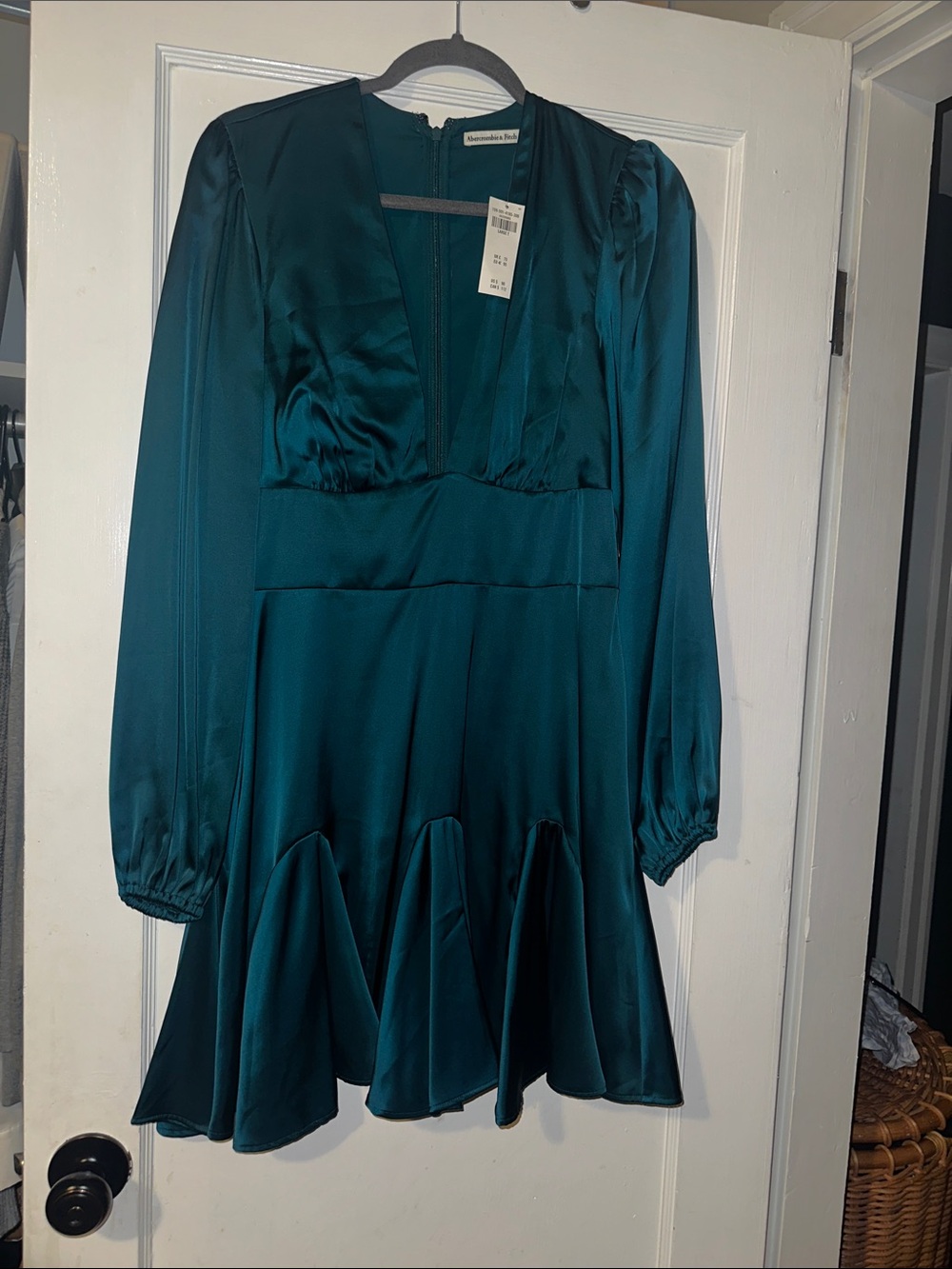 Abercrombie & Fitch Emerald Satin Long-Sleeve V-Neck Mini Dress